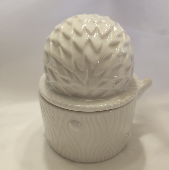 Anthropologie, Hedgehog stacking measuring cups. - Picture 4 of 9